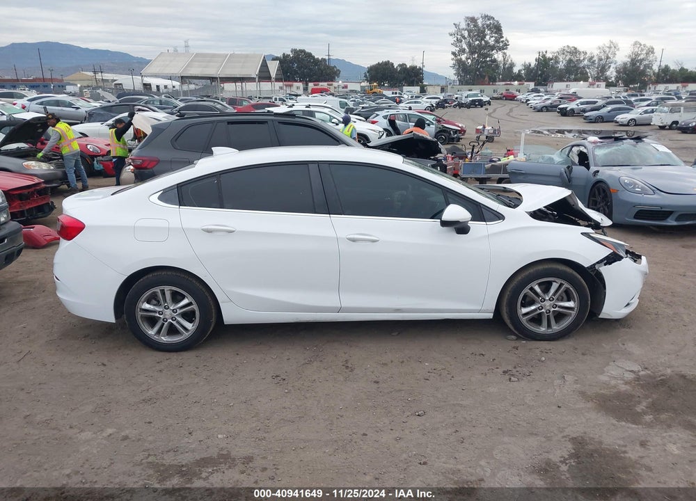 2017 CHEVROLET CRUZE LT AUTO VIN: 1G1BE5SM7H7248975