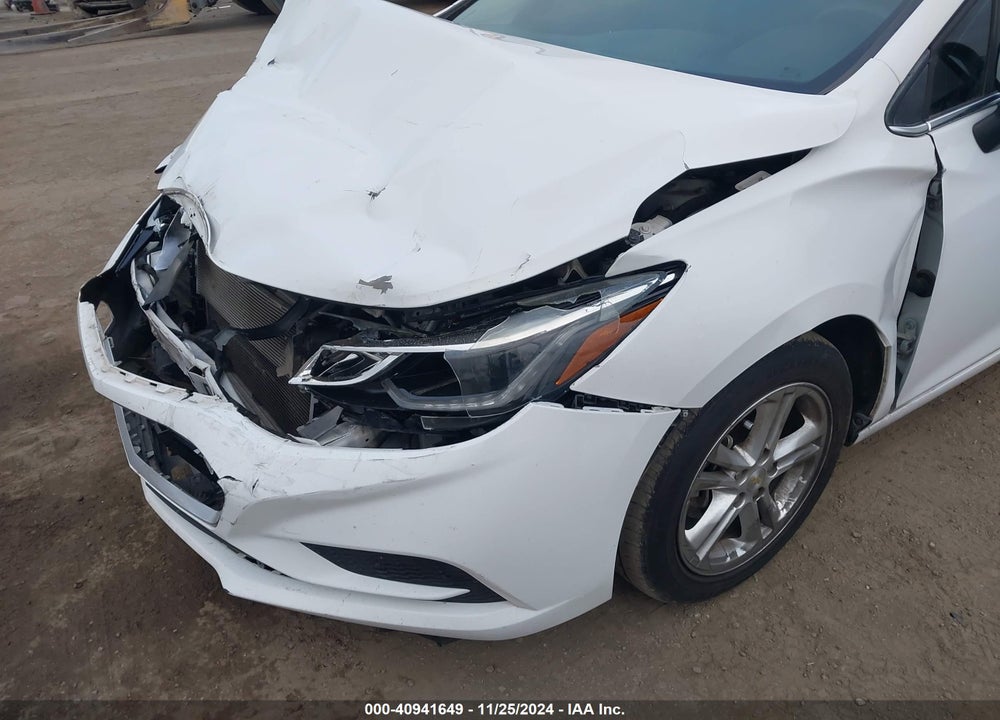 2017 CHEVROLET CRUZE LT AUTO VIN: 1G1BE5SM7H7248975