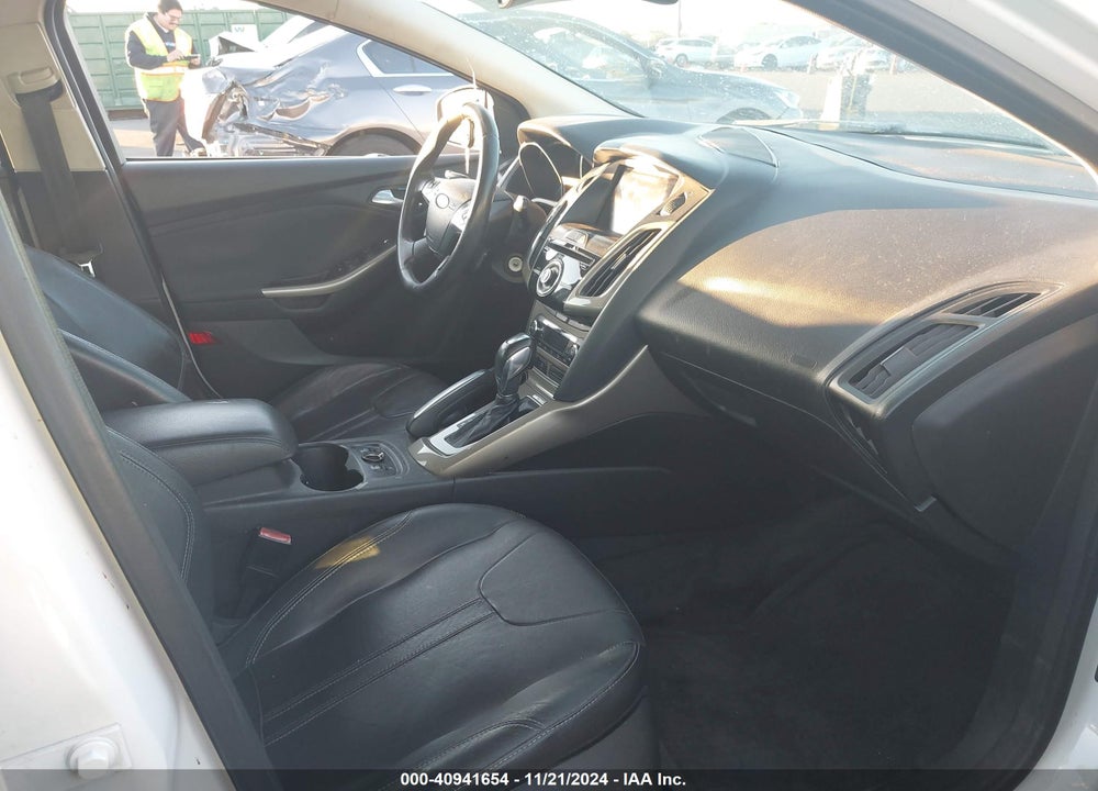 2012 FORD FOCUS SEL VIN: 1FAHP3M22CL175435