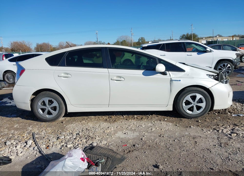2015 TOYOTA PRIUS VIN: JTDKN3DU2F0432493