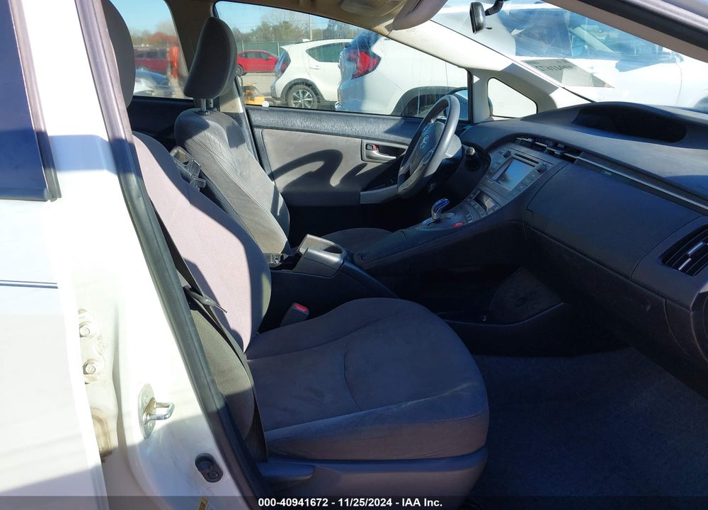 2015 TOYOTA PRIUS VIN: JTDKN3DU2F0432493