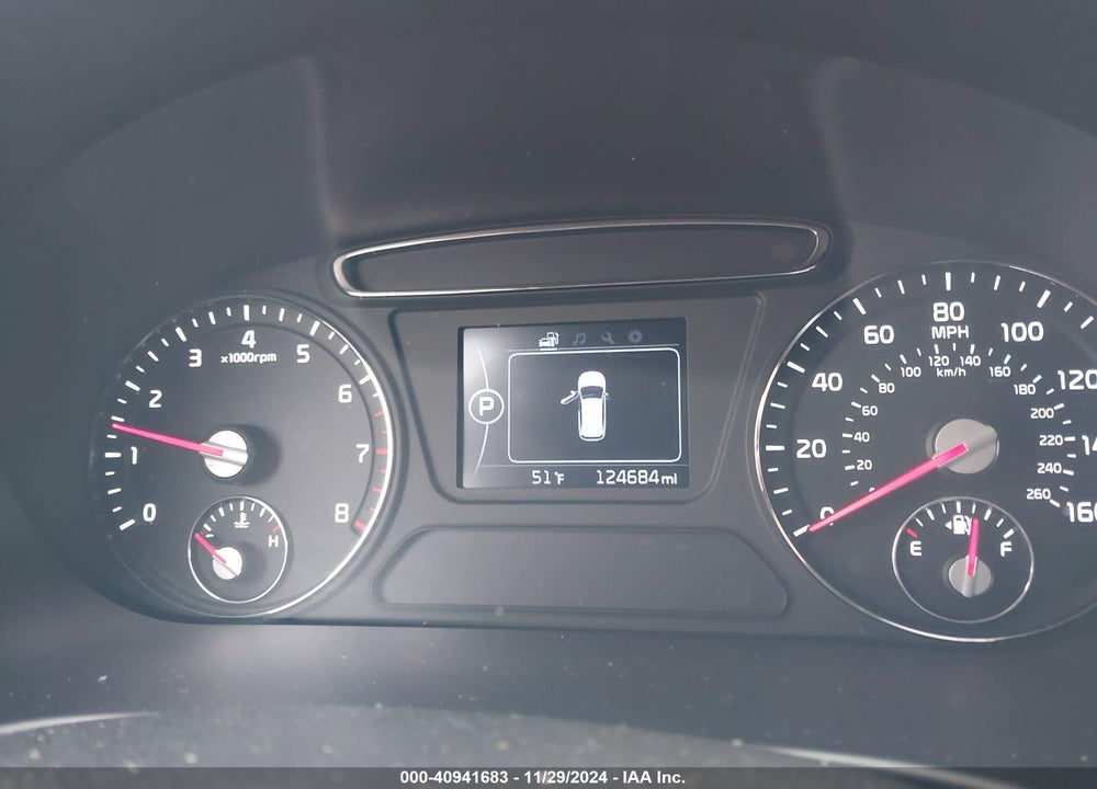 2017 KIA SORENTO 3.3L LX VIN: 5XYPG4A53HG191740