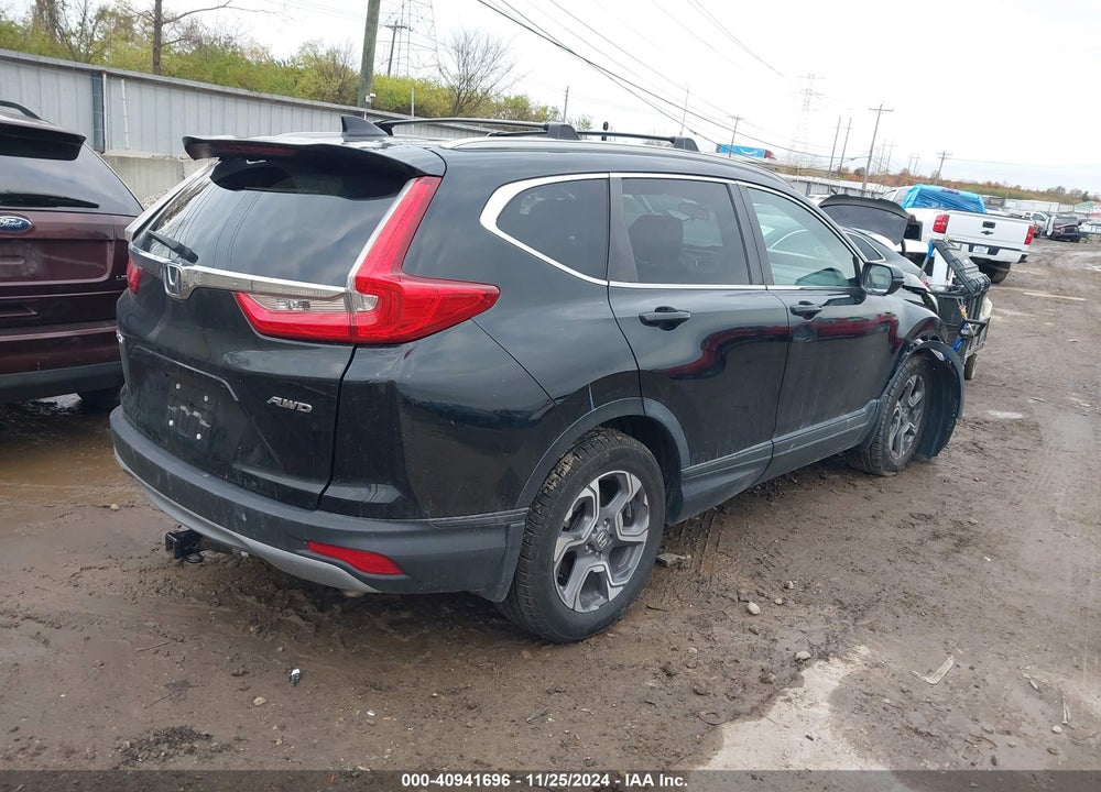 2018 HONDA CR-V EX VIN: 7FARW2H52JE037057