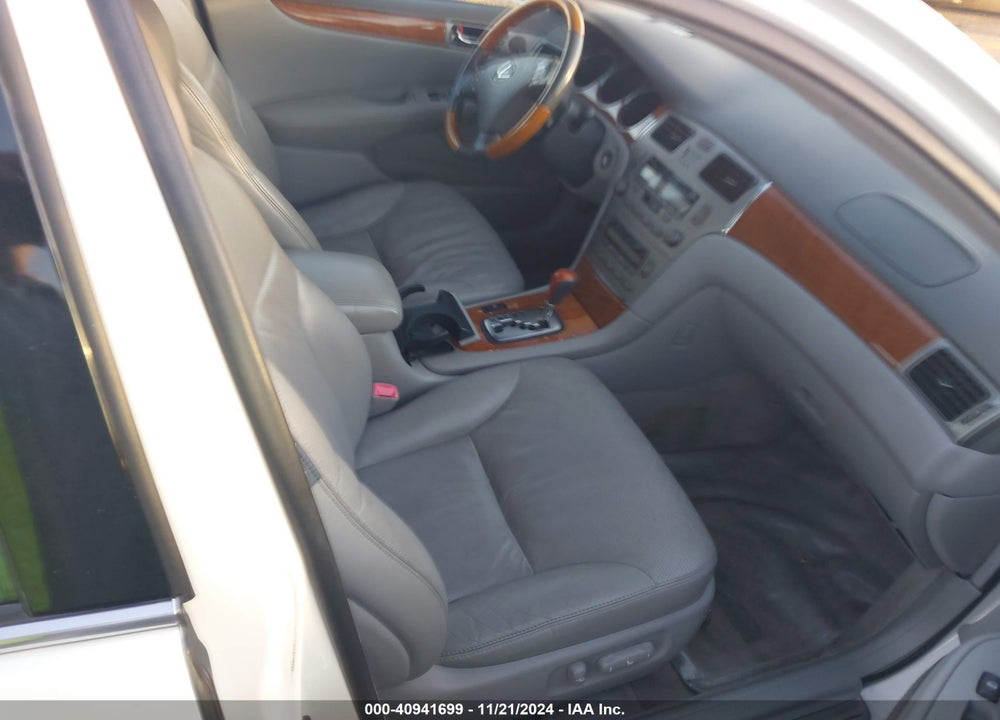 2005 LEXUS ES 330 VIN: JTHBA30G255060102