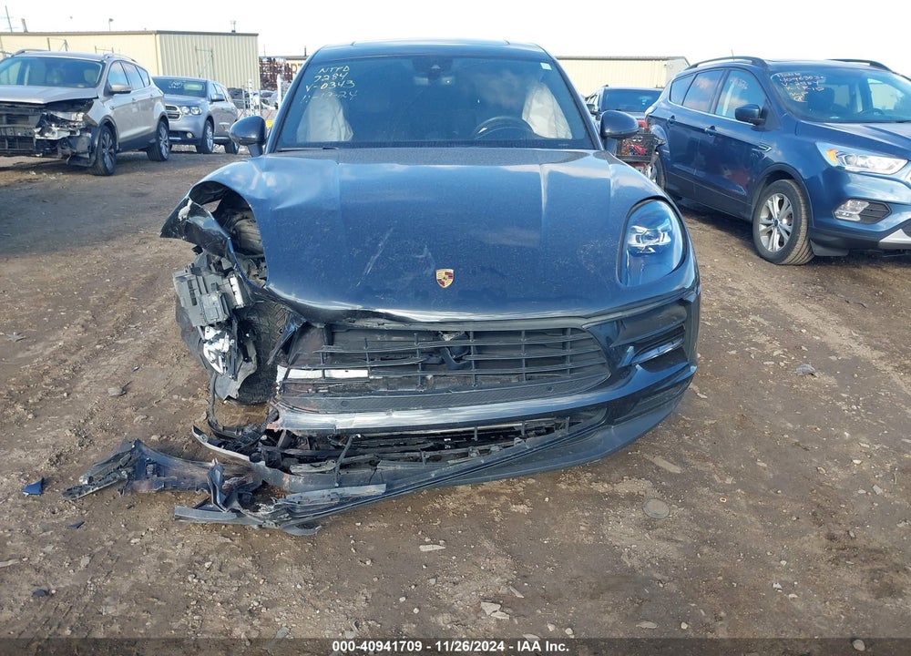 2021 PORSCHE MACAN VIN: WP1AA2A55MLB10343