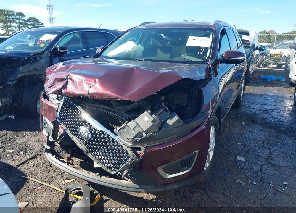 2017 KIA SORENTO 2.4L LX VIN: 5XYPGDA35HG236207