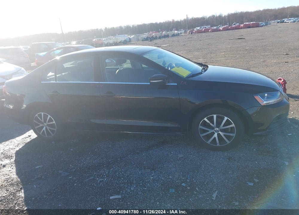 2017 VOLKSWAGEN JETTA 1.4T SE VIN: 3VWB67AJ2HM298211
