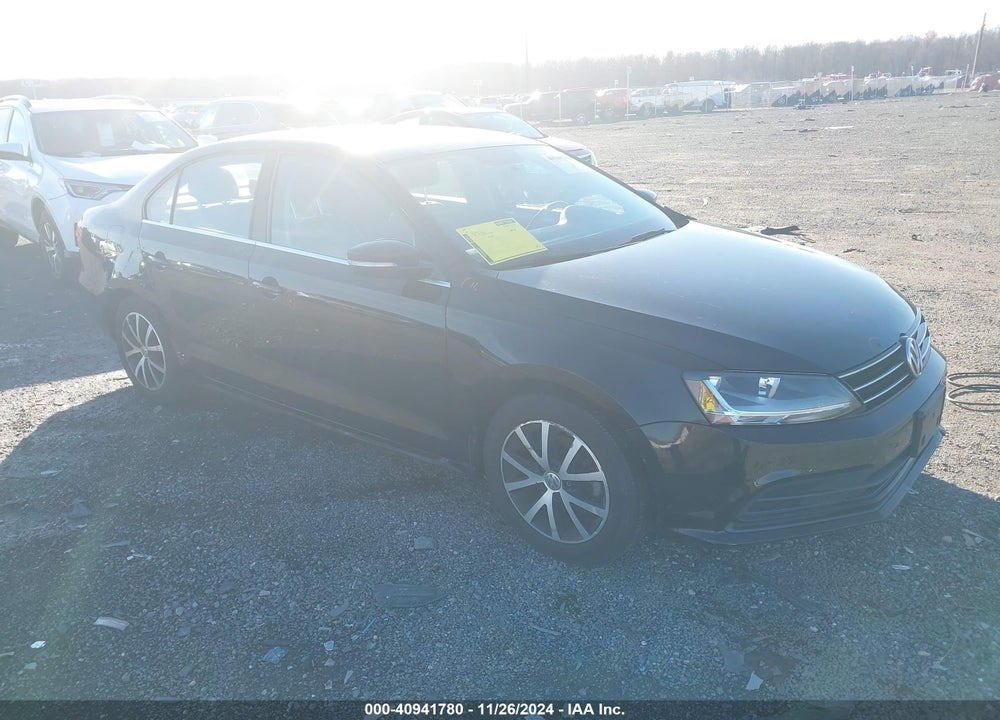 2017 VOLKSWAGEN JETTA 1.4T SE VIN: 3VWB67AJ2HM298211