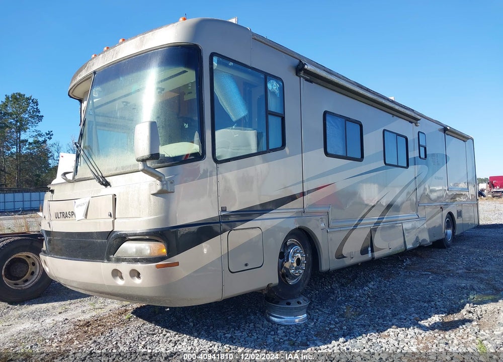 2004 FREIGHTLINER CHASSIS X LINE MOTOR HOME VIN: 4UZAAHDC34CN11092