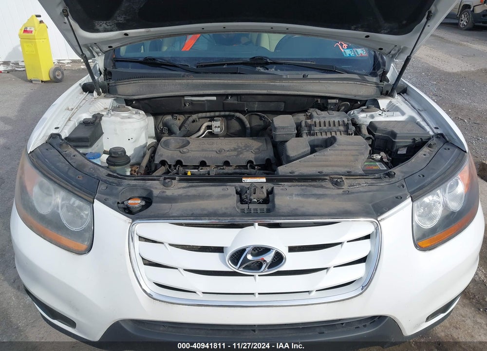 2011 HYUNDAI SANTA FE GLS VIN: 5XYZG3ABXBG027255