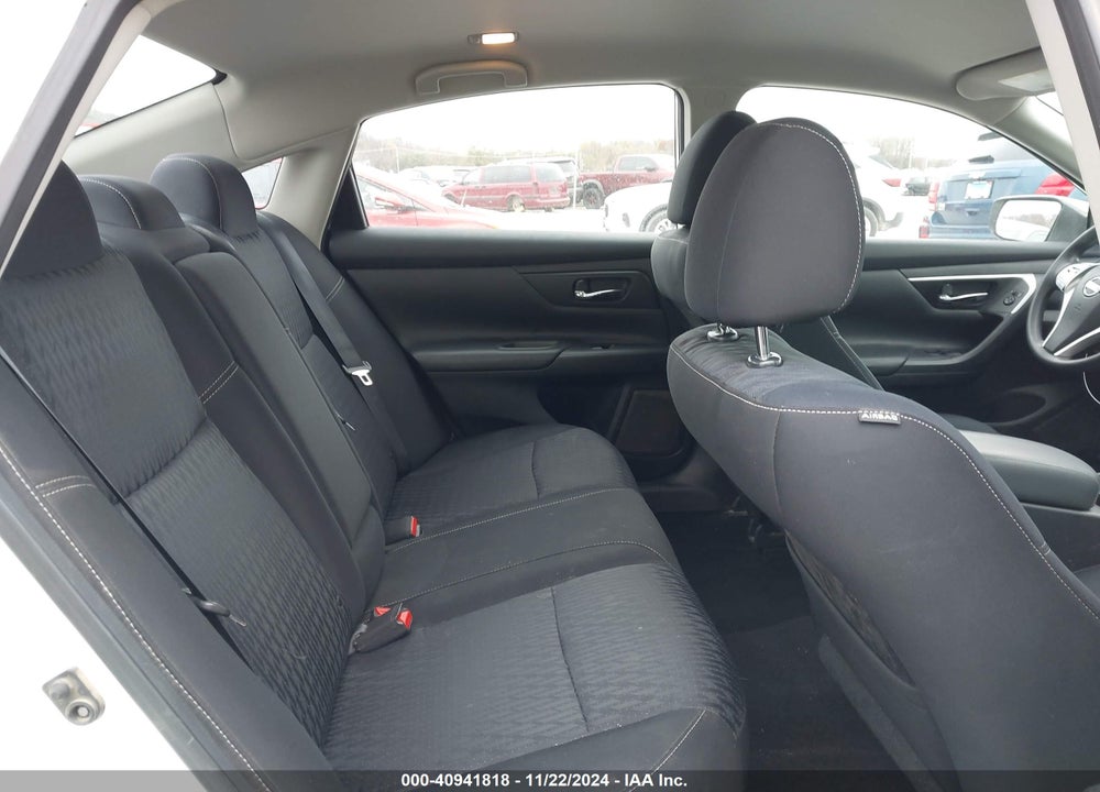 2018 NISSAN ALTIMA VIN: 1N4AL3AP2JC278266