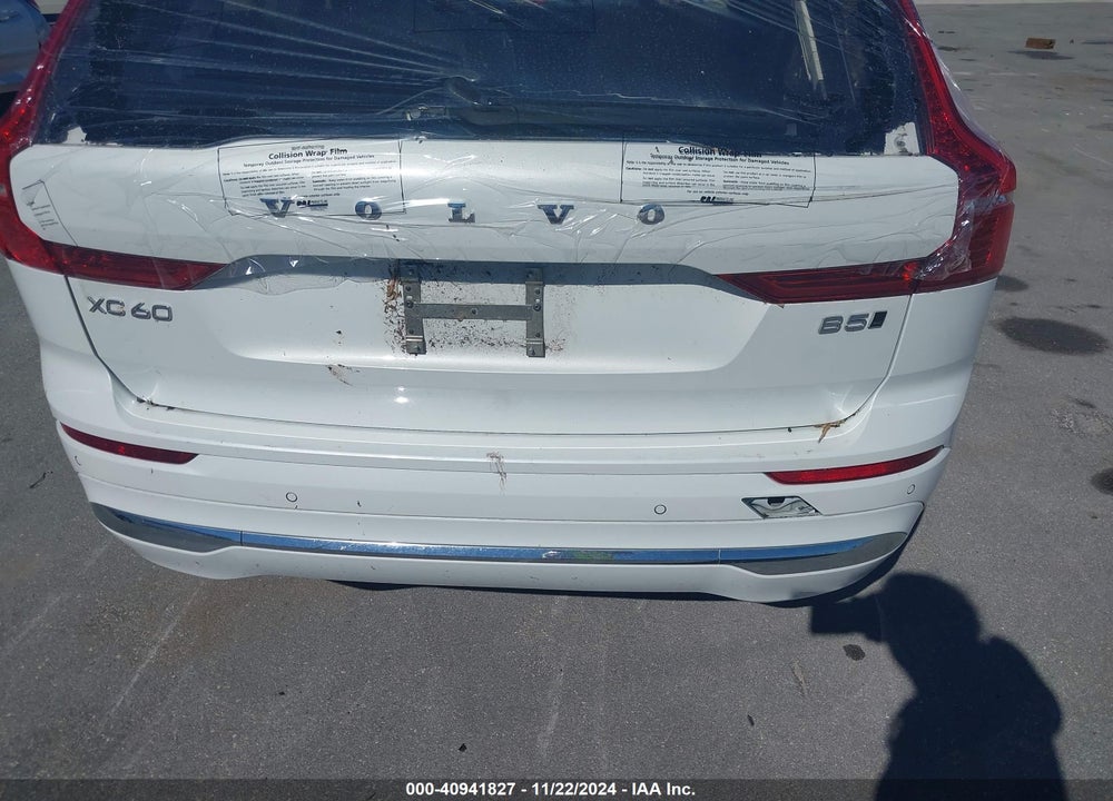 2022 VOLVO XC60 B5 INSCRIPTION VIN: YV4L12RL4N1960651