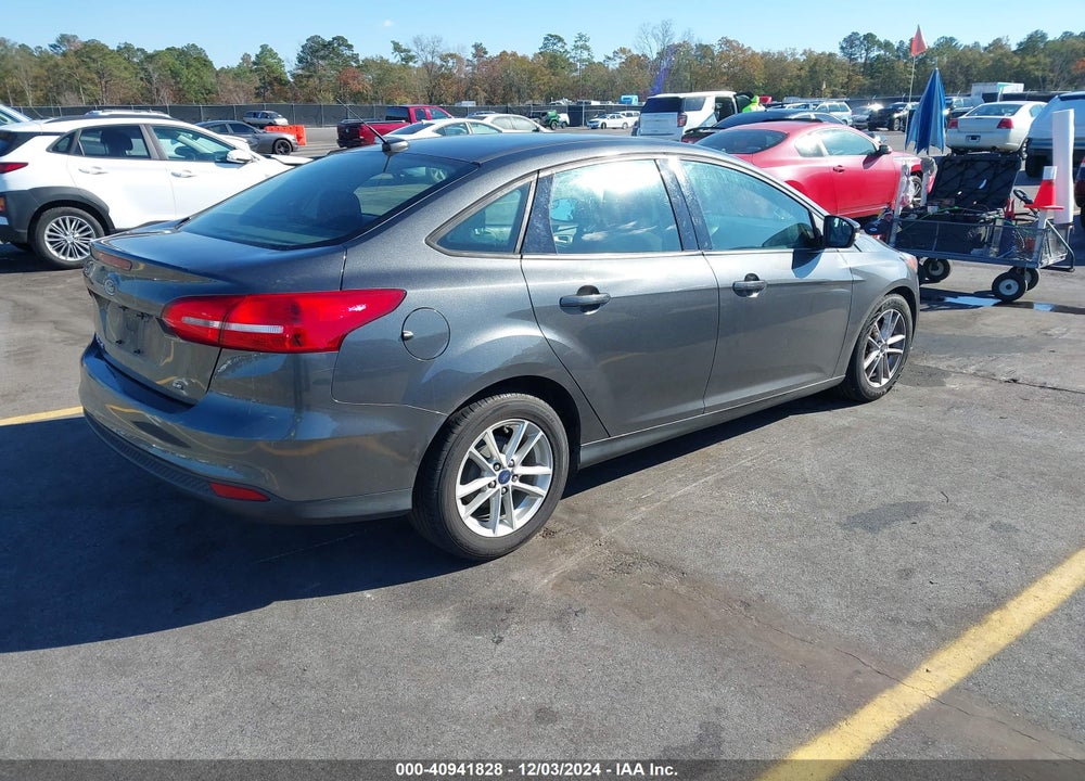 2017 FORD FOCUS SE VIN: 1FADP3F20HL241774