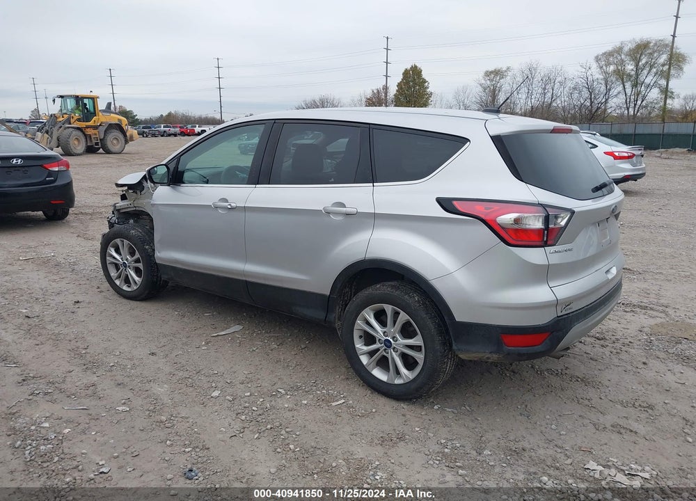 2017 FORD ESCAPE SE VIN: 1FMCU9GD1HUC08936