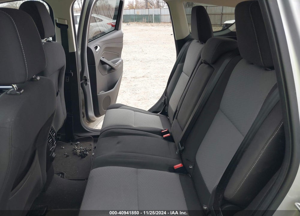 2017 FORD ESCAPE SE VIN: 1FMCU9GD1HUC08936