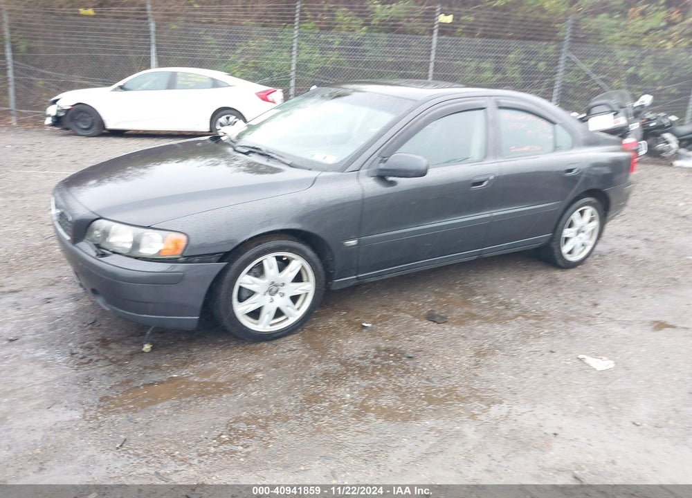 2002 VOLVO S60 AWD VIN: YV1RH58D922193903