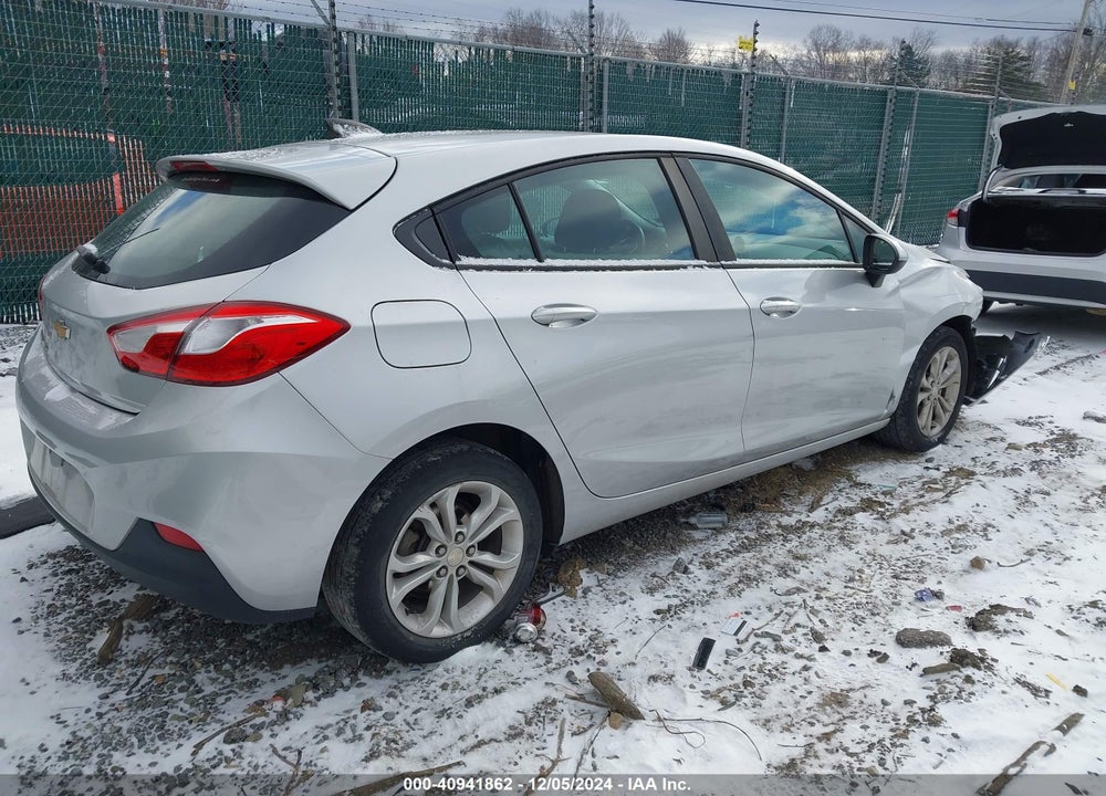 2019 CHEV CRUZE LS VIN: 3G1BC6SM4KS601922