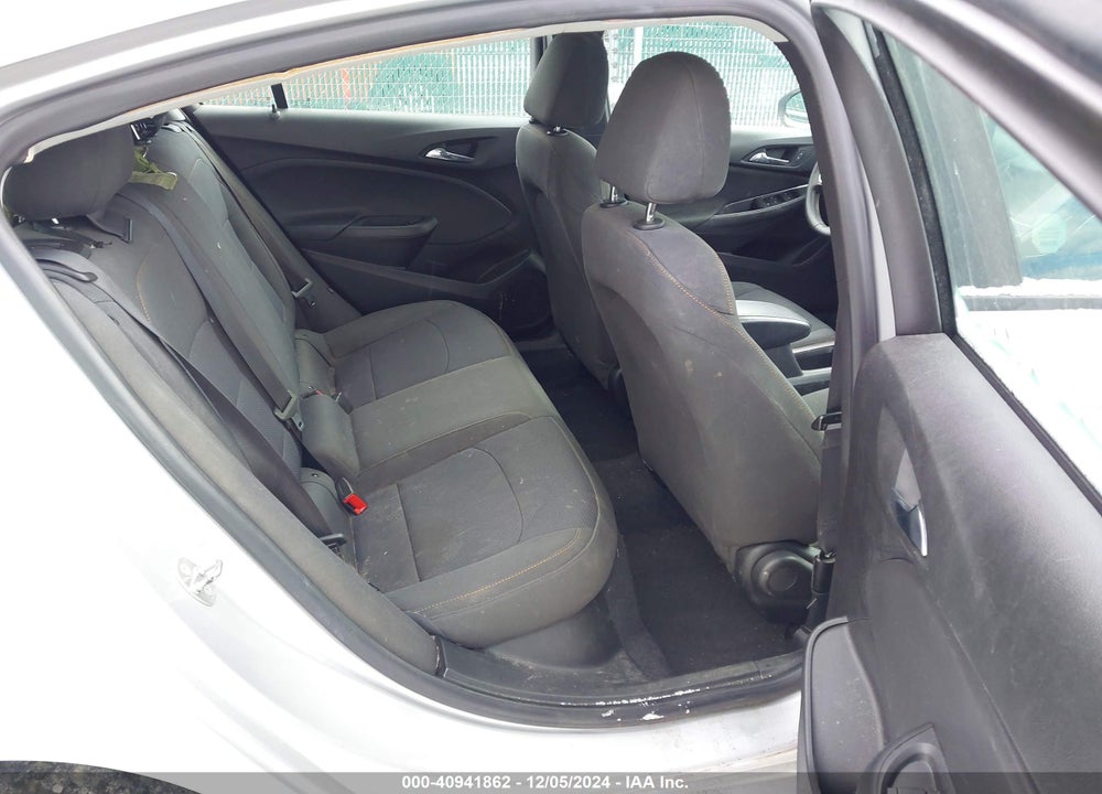 2019 CHEV CRUZE LS VIN: 3G1BC6SM4KS601922