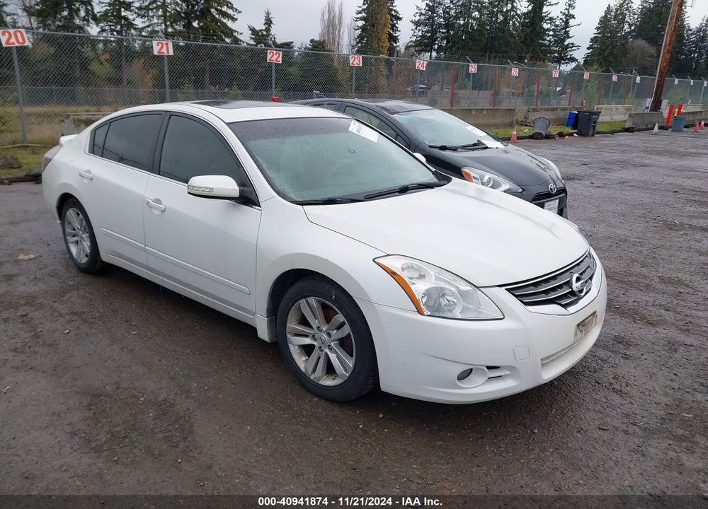 2011 NISSAN ALTIMA 3.5 SR VIN: 1N4BL2AP7BN437903
