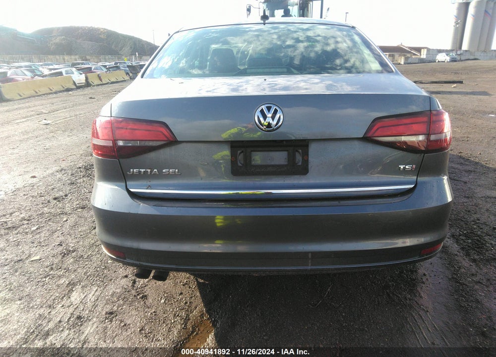 2017 VOLKSWAGEN JETTA 1.8T SEL/1.8T SEL PREMIUM VIN: 3VWL17AJ9HM409551