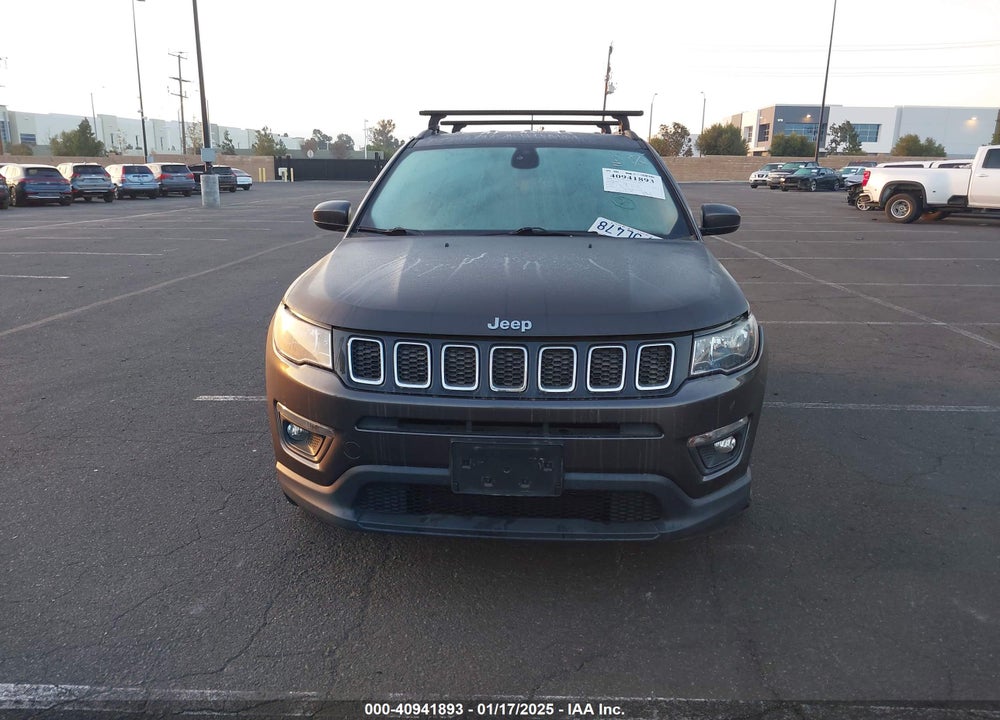2019 JEEP COMPASS LATITUDE 4X4 VIN: 3C4NJDBB0KT713754