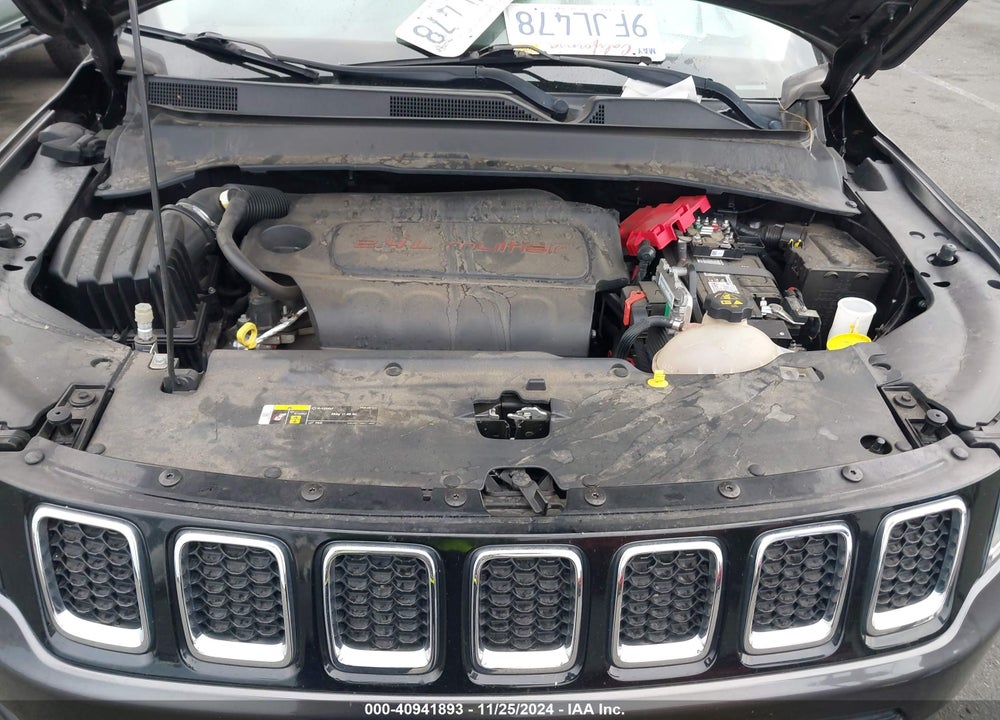 2019 JEEP COMPASS LATITUDE 4X4 VIN: 3C4NJDBB0KT713754