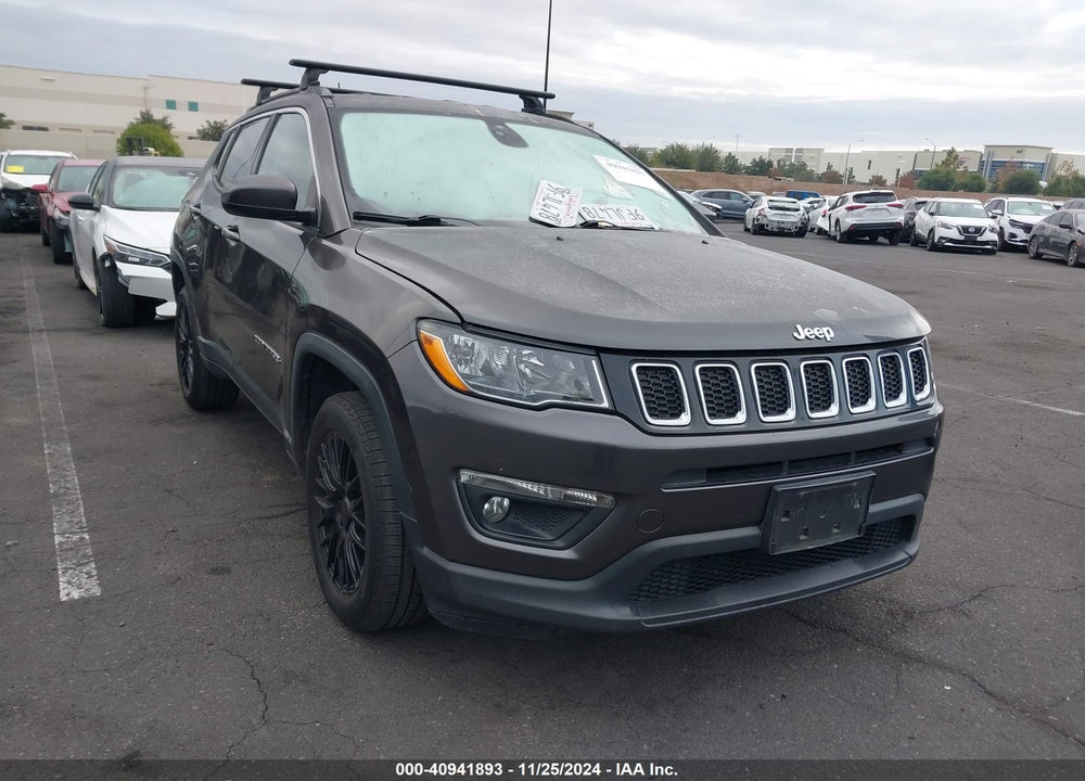 2019 JEEP COMPASS LATITUDE 4X4 VIN: 3C4NJDBB0KT713754