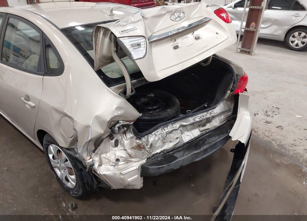 2010 HYUNDAI ELANTRA GLS VIN: KMHDU4AD4AU918712