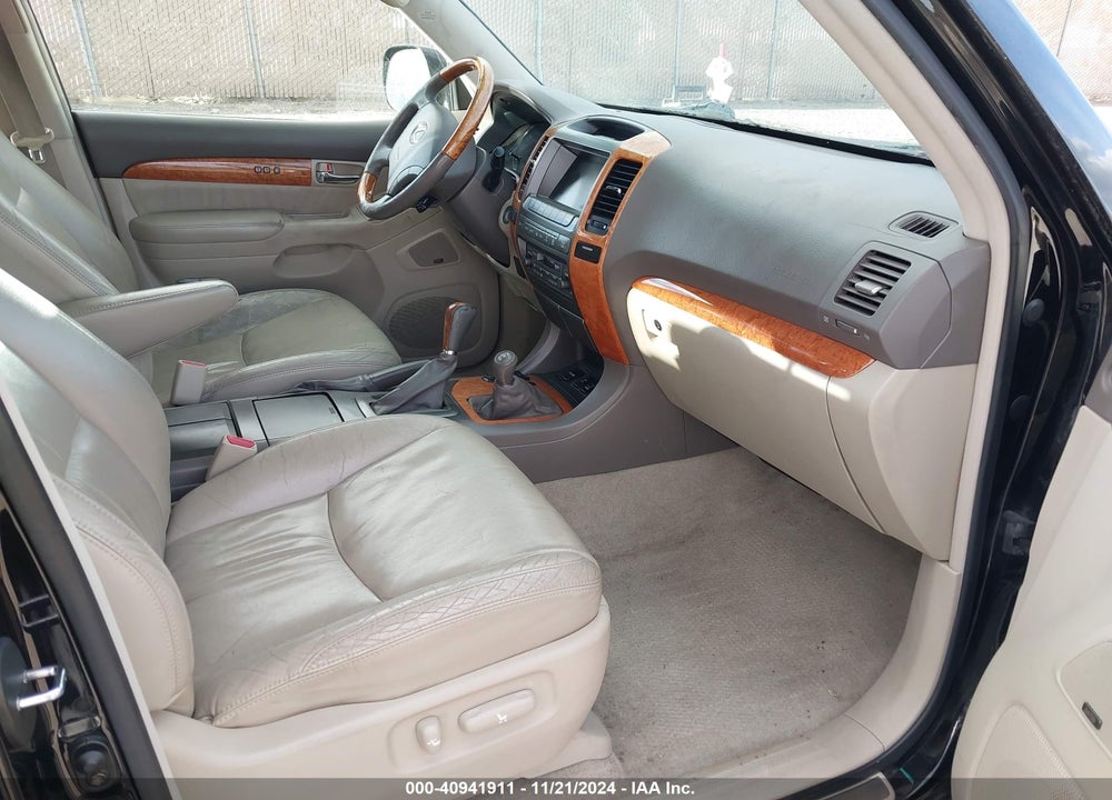 2003 LEXUS GX 470 VIN: JTJBT20X930021066