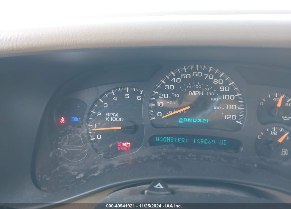 2004 CHEVROLET TAHOE Z71 VIN: 1GNEK13T84R174001