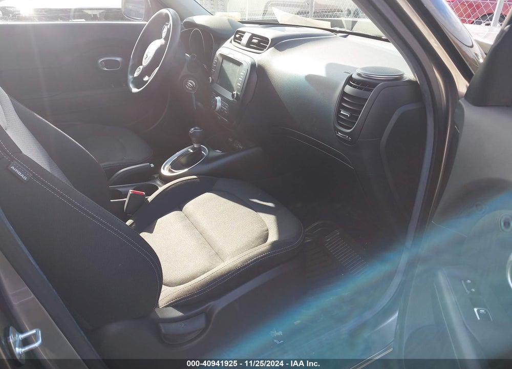 2019 KIA SOUL VIN: KNDJP3A56K7628652