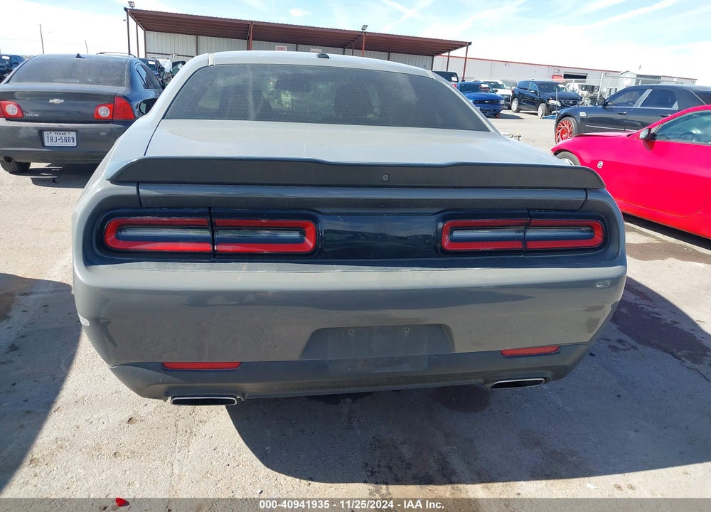 2017 DODGE CHALLENGER SXT VIN: 2C3CDZAG2HH527633