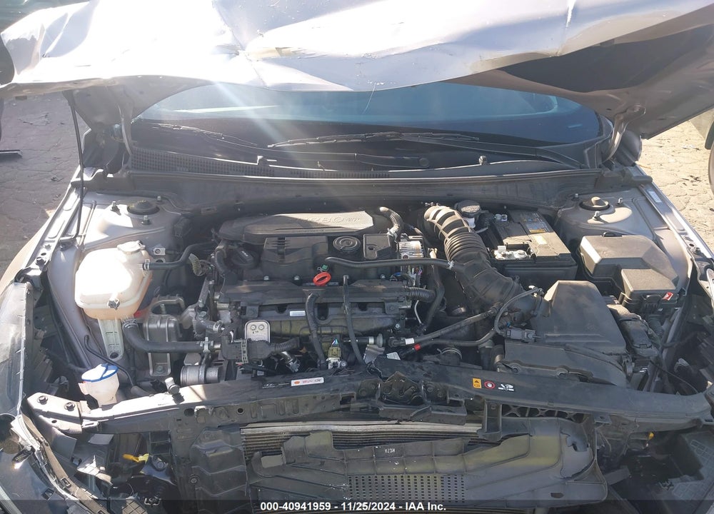 2023 HYUNDAI ELANTRA VIN: KMHLR4AF8PU515789