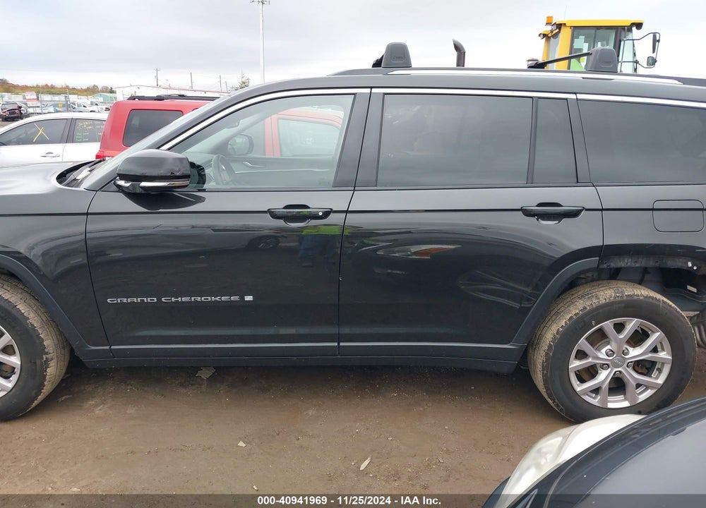 2021 JEEP GRAND CHEROKEE L LIMITED 4X4 VIN: 1C4RJKBGXM8201082