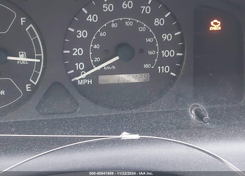 2000 TOYOTA COROLLA VE VIN: 2T1BR12E1YC299092