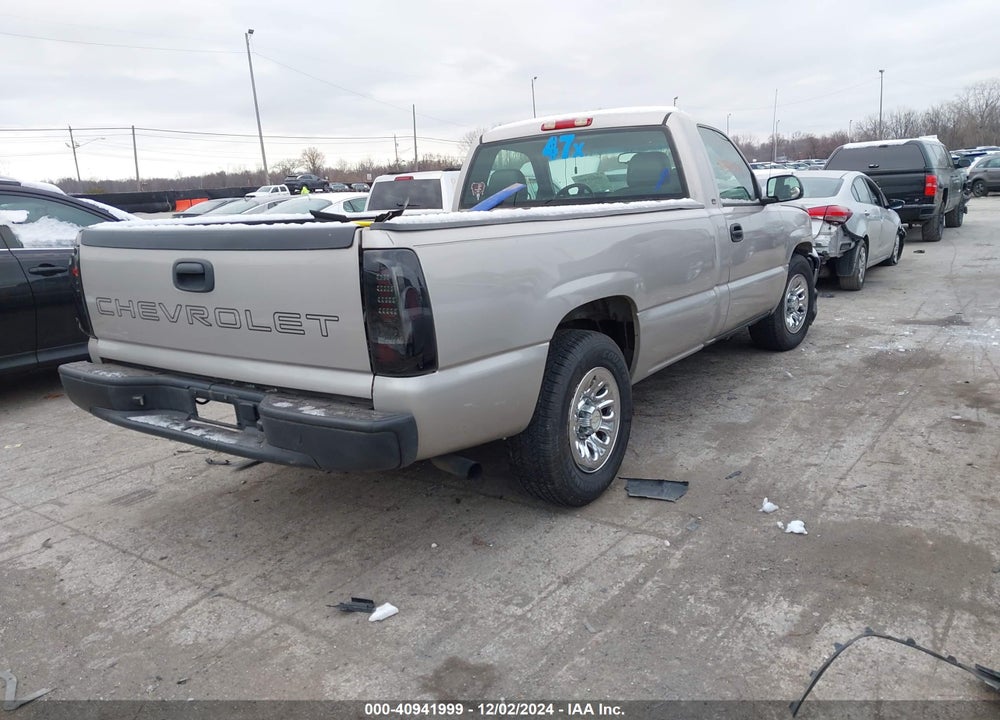 2005 CHEVROLET SILVERADO 1500 WORK TRUCK VIN: 1GCEC14X15Z284395