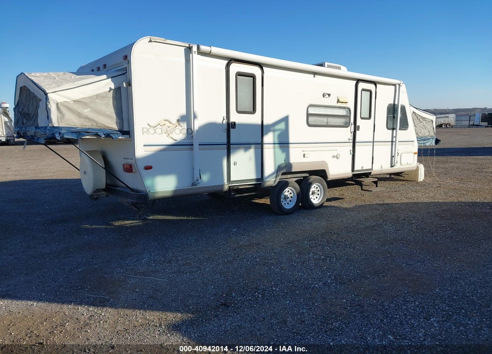 2002 ROCKWOOD ROO VIN: 4X4TRLA262D075053