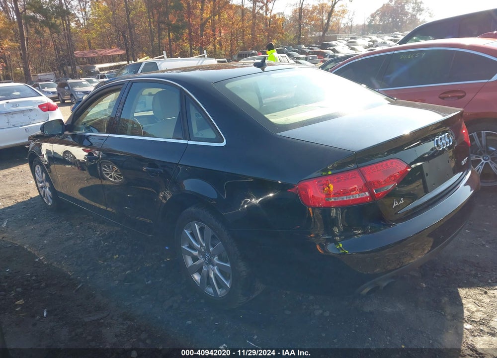 2011 AUDI A4 2.0T PREMIUM VIN: WAUEFAFLXBN033781