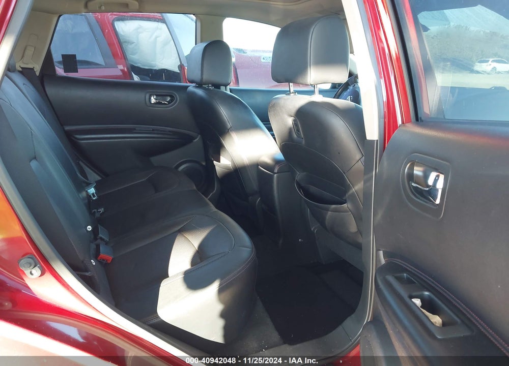 2013 NISSAN ROGUE SV W/SL PKG VIN: JN8AS5MT5DW523084