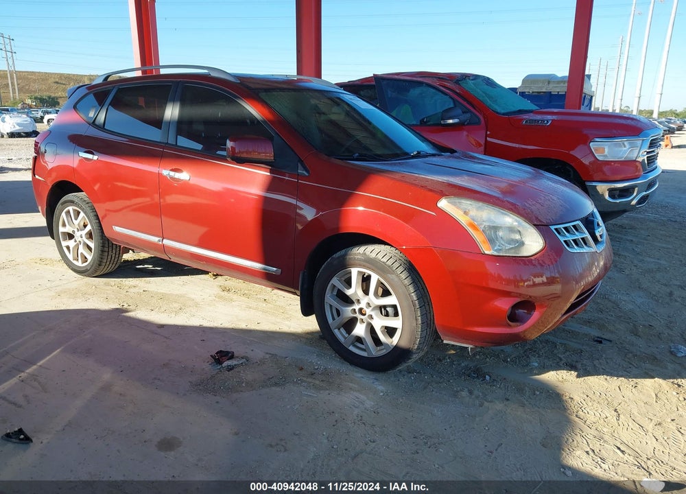 2013 NISSAN ROGUE SV W/SL PKG VIN: JN8AS5MT5DW523084