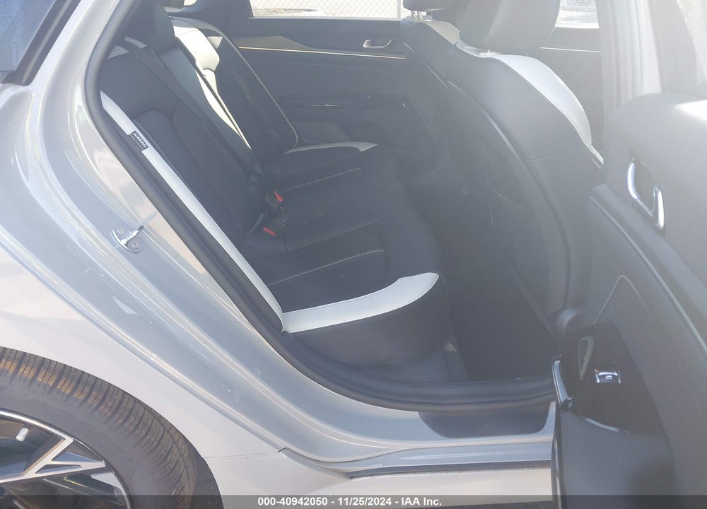 2025 KIA K5 GT LINE VIN: KNAG64J7XS5273837