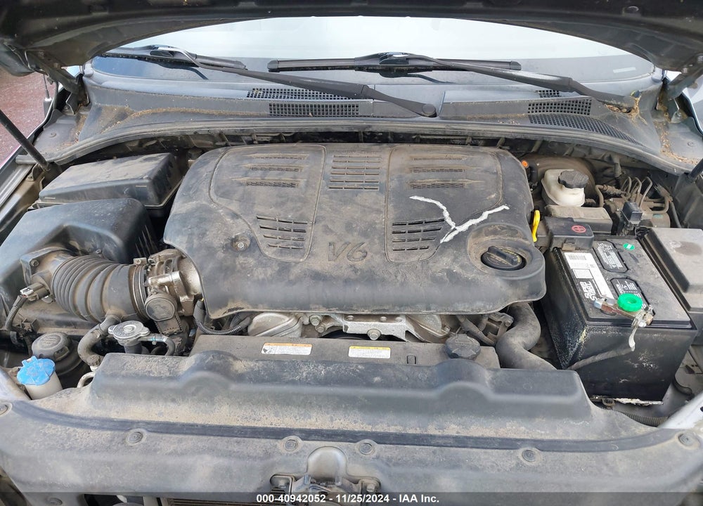 2008 KIA SORENTO EX VIN: KNDJC736285839229