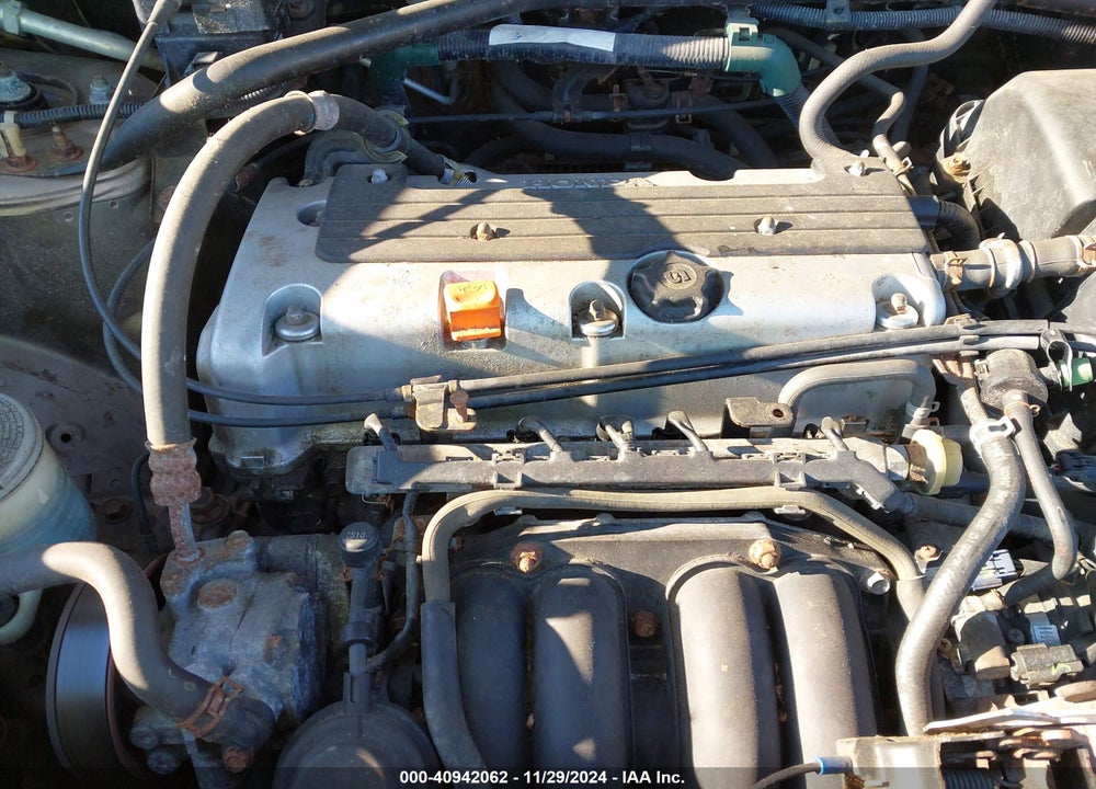 2002 HONDA CR-V LX VIN: JHLRD68472C001527