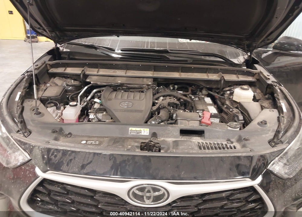2024 TOYOTA HIGHLANDER XLE VIN: 5TDKDRBH3RS531837