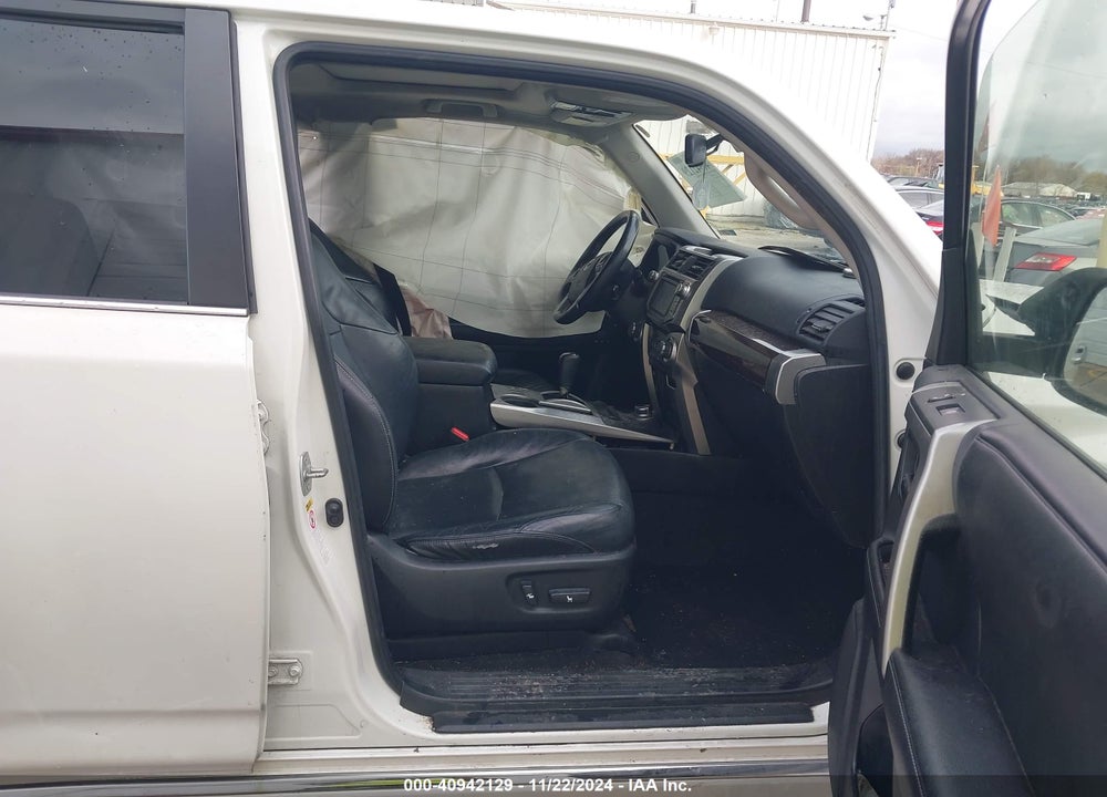 2014 TOYOTA 4RUNNER LIMITED VIN: JTEBU5JR5E5153776