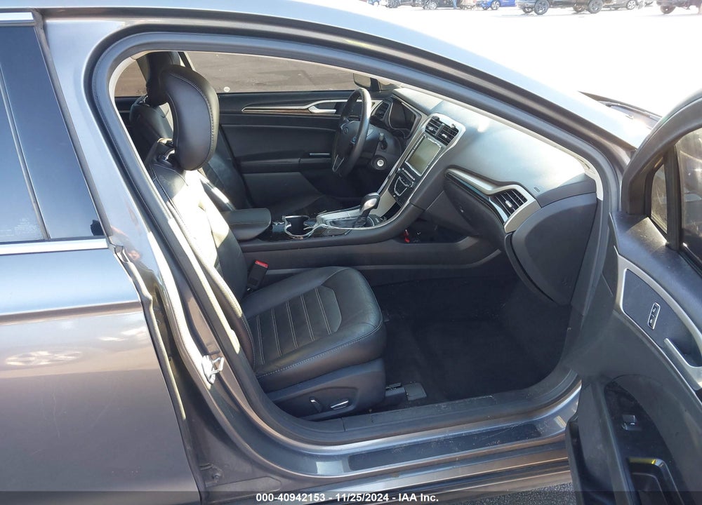 2014 FORD FUSION SE VIN: 3FA6P0HD5ER372279