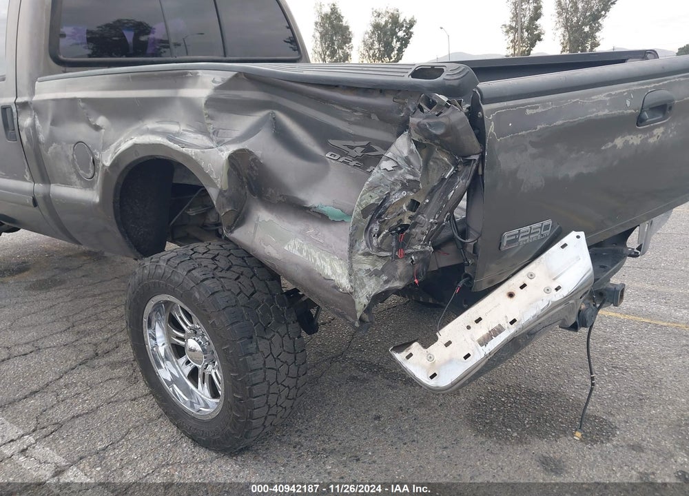 2002 FORD F-250 LARIAT/XL/XLT VIN: 1FTNW21FX2EC37586