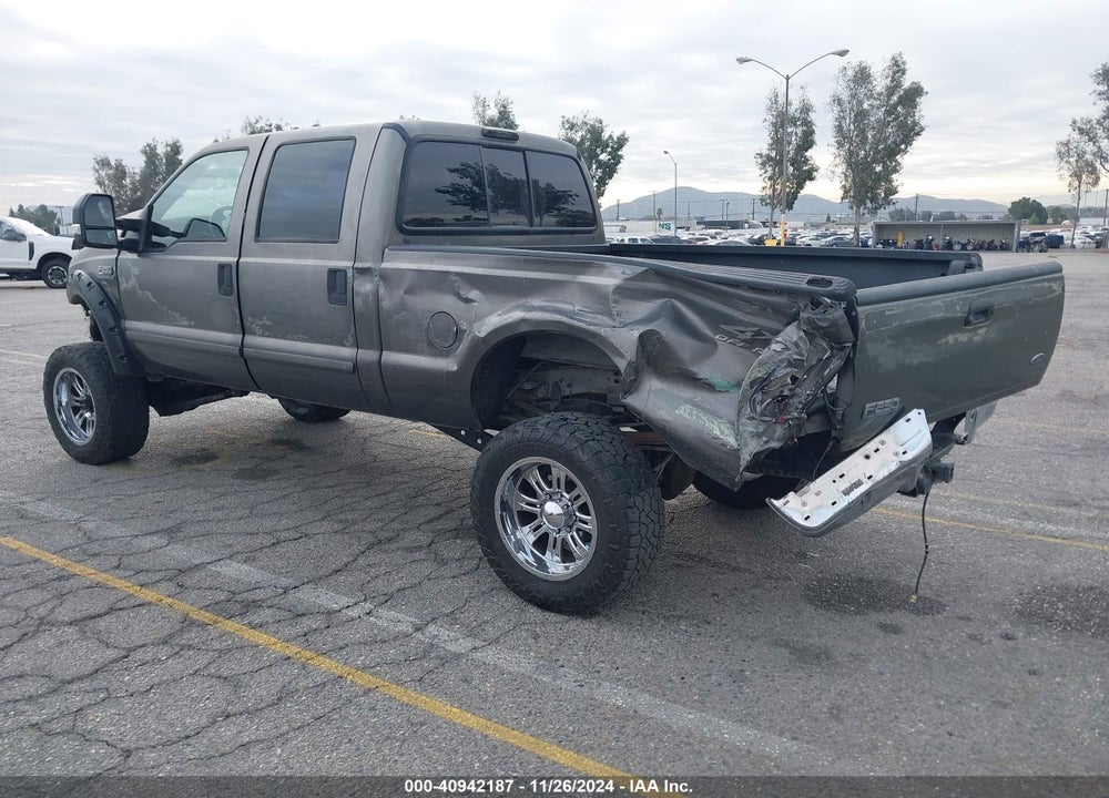 2002 FORD F-250 LARIAT/XL/XLT VIN: 1FTNW21FX2EC37586