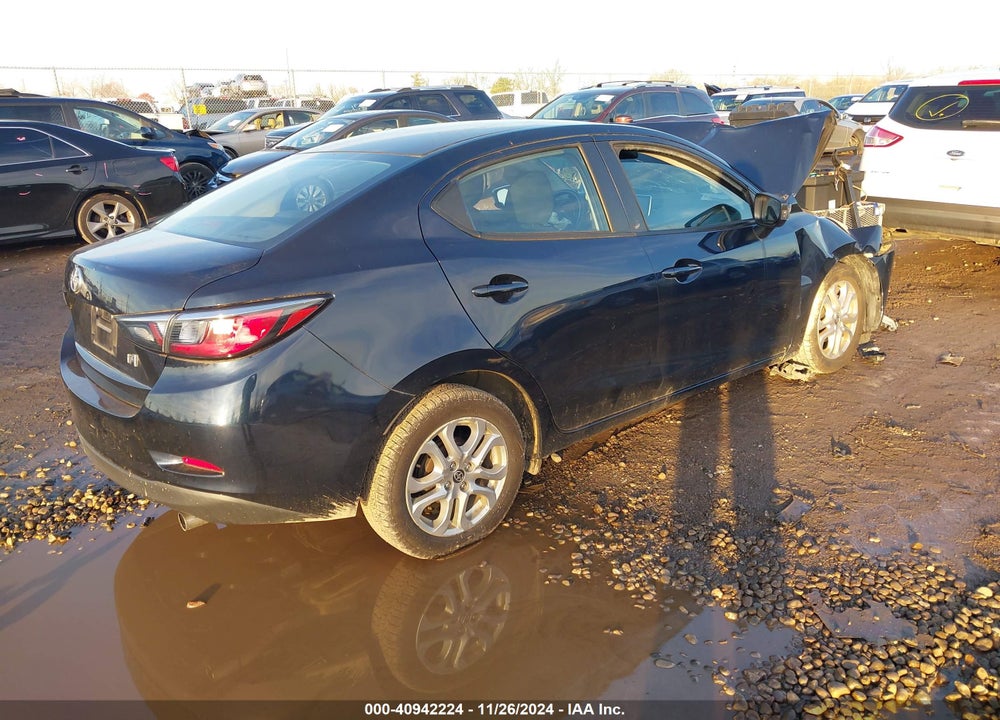 2016 SCION IA VIN: 3MYDLBZV7GY104392