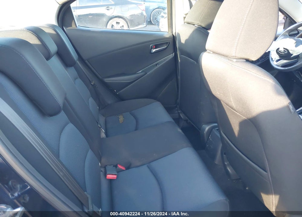 2016 SCION IA VIN: 3MYDLBZV7GY104392